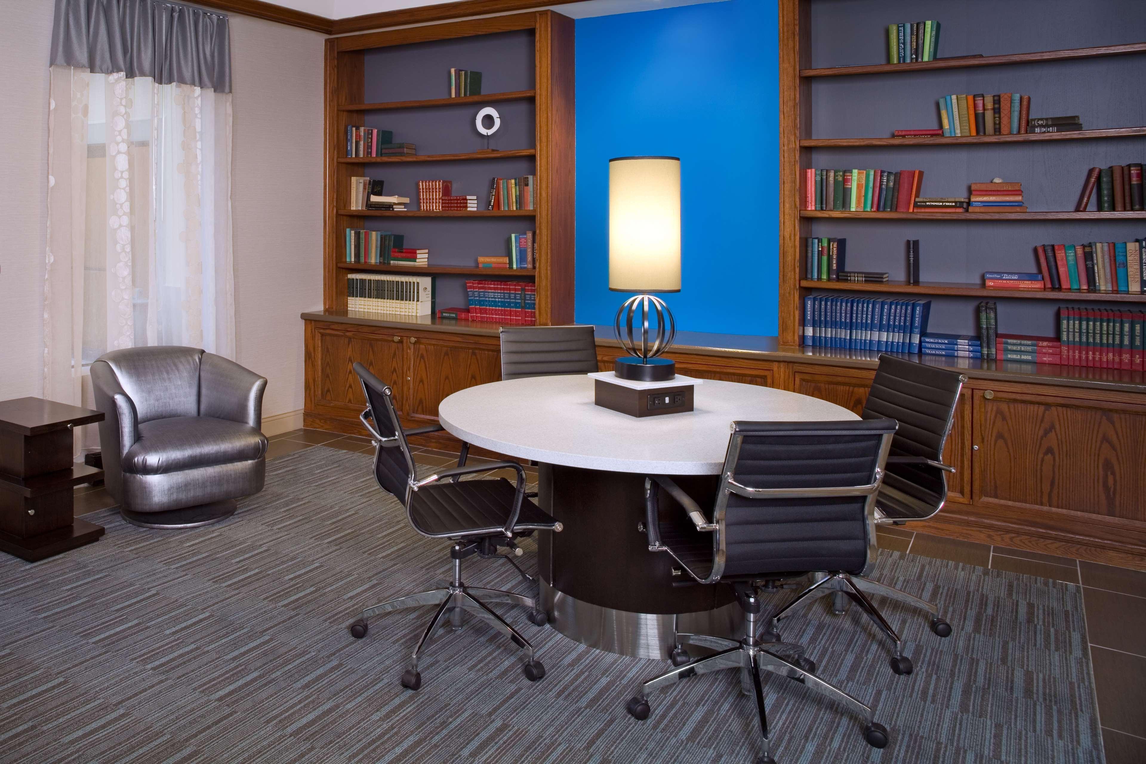 Doubletree By Hilton Hotel Chicago Wood Dale - Elk Grove Екстер'єр фото