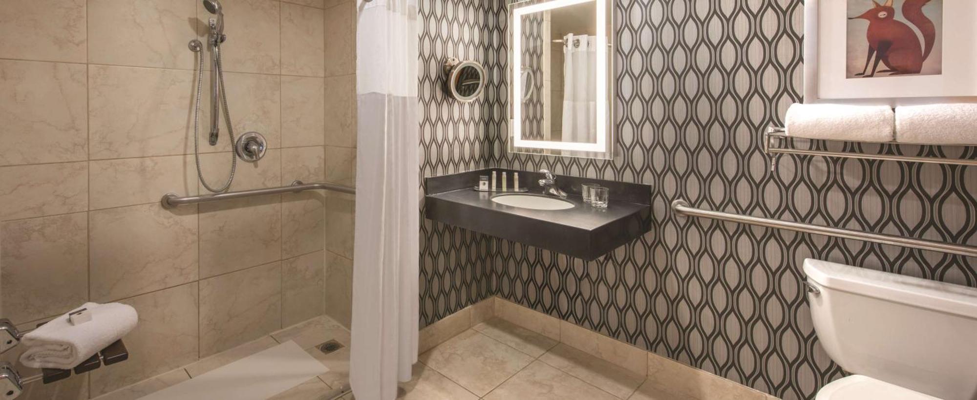Doubletree By Hilton Hotel Chicago Wood Dale - Elk Grove Екстер'єр фото