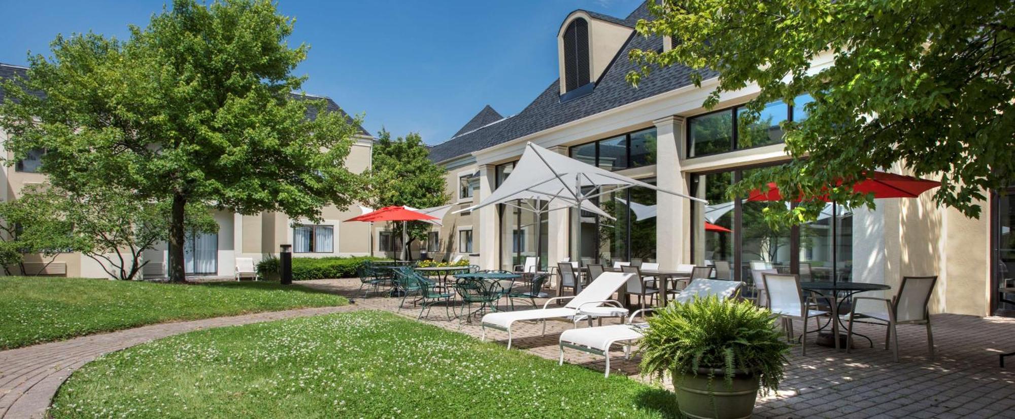 Doubletree By Hilton Hotel Chicago Wood Dale - Elk Grove Екстер'єр фото