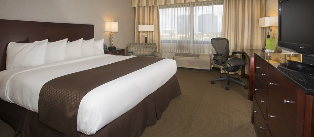 Doubletree By Hilton Hotel Chicago Wood Dale - Elk Grove Екстер'єр фото